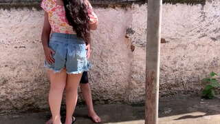 อ้อและฉันและดูดเอาไว้ข้างถนนกินของฉันไอ้นี่และนั่งลงที่จะเพลินเพลินไปกับขนม