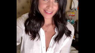 ลังช่วยตัวเองในขณะที่เพื่อนรักของเธอคนเดียวกัน