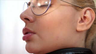 ที่น่ารักจิ๋มของ Sussy-รัก