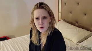 ขั้นที่แม่ของกันโดยลูกชายในปีใหม่เทรลเลอร์