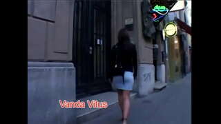 ผมสีน้ำตาลความงามซาร่าห์สีน้ำเงินกับเป็นธรรมชาติหัวนมขี่ไอ้จ้อนอยู่ในทุกตำแหน่ง