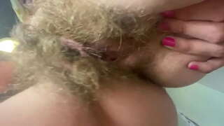 เต้นรำกับแฮจิ๋มมือสมัครเล่นแน่