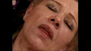 ฉี่ Oma งานเทศกาลบอล 2,