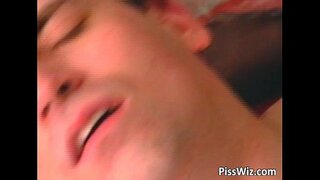 ผู้ใหญ่ผมบลอนด์แรนแย่มากไอ้จ้อนแล้วก็ได้