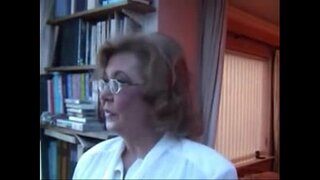 Xhamster.com 2662724 ยาย w เป็นรูจิ๋รานและของเล่น