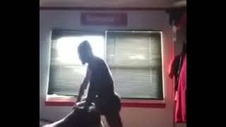 เป็นของหมกมุ่นฉันอยากอ็อคแลนด์