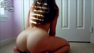 Dildo ไอ้คเดอร์กำลังวีนแตกใส่ฉันที่บ้าน